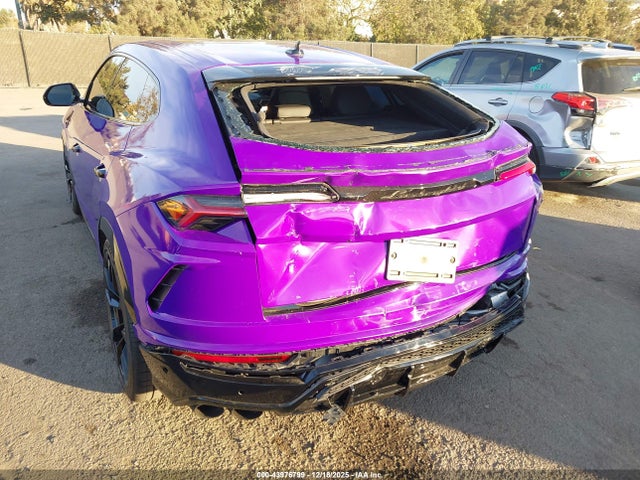 2021 LAMBORGHINI URUS ZPBUA1ZL8MLA13335 Photo 5