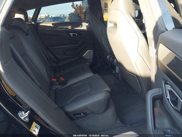 2021 LAMBORGHINI URUS ZPBUA1ZL8MLA13335 Photo 7