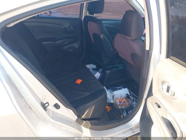 3N1CN7AP4KL827107 Nissan Versa 1.6 Sv