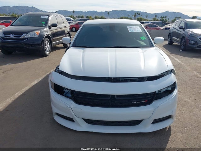 2C3CDXBG0NH120392 Dodge Charger Sxt Rwd