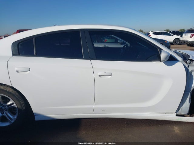 2C3CDXBG0NH120392 Dodge Charger Sxt Rwd
