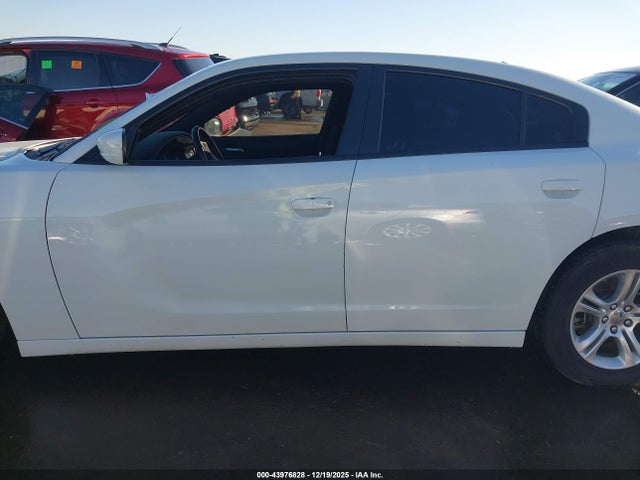 2C3CDXBG0NH120392 Dodge Charger Sxt Rwd
