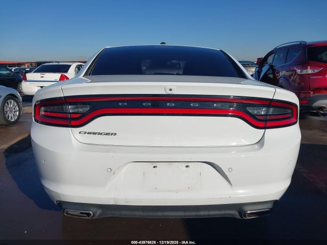 2C3CDXBG0NH120392 Dodge Charger Sxt Rwd