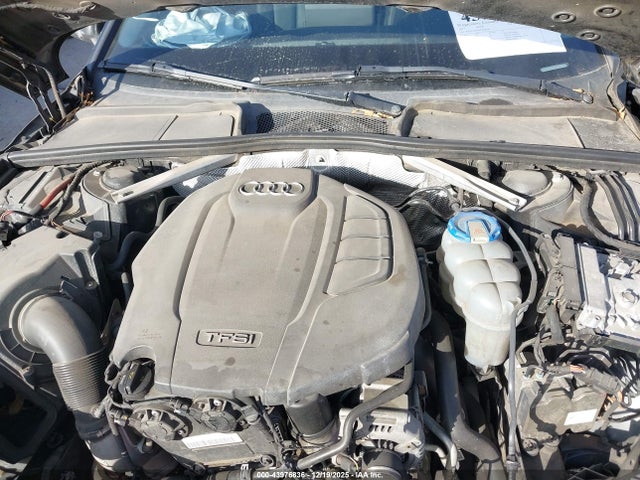 2017 AUDI A4 WAUENAF41HN000768 Photo 9