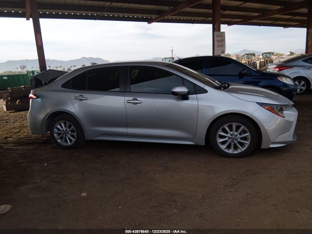 JTDVPRAE4LJ116705 Toyota COROLLA LE