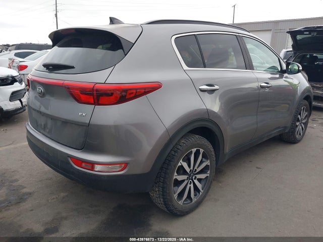 2019 KIA SPORTAGE KNDPNCAC2K7510810 Photo 3