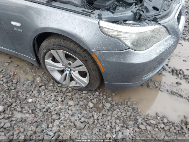 2010 BMW 528I WBANV1C50AC389093 Photo 5