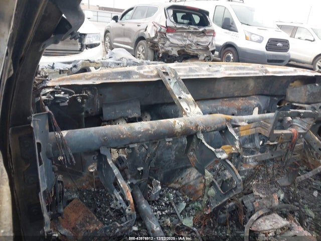 43976912 :رقم المزاد ، 1C6RR6FT0JS118001 vin ، 2018 Ram 1500 Tradesman  4x2 6'4 Box مزاد بيع