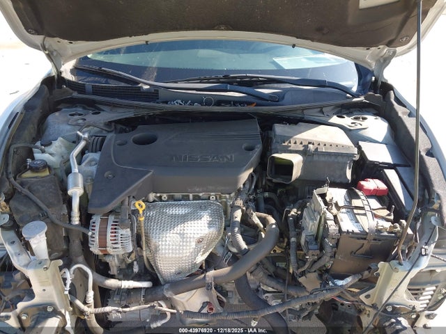 Nissan Altima 2.5 S 2018 1N4AL3AP1JC281501 Image 10