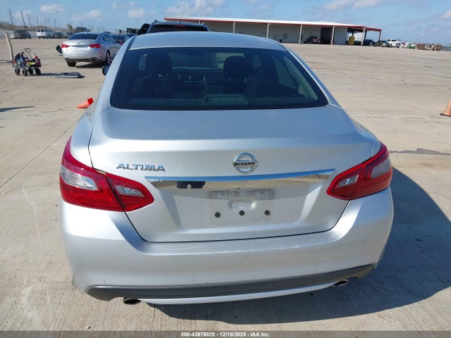 Nissan Altima 2.5 S 2018 1N4AL3AP1JC281501 Image 16