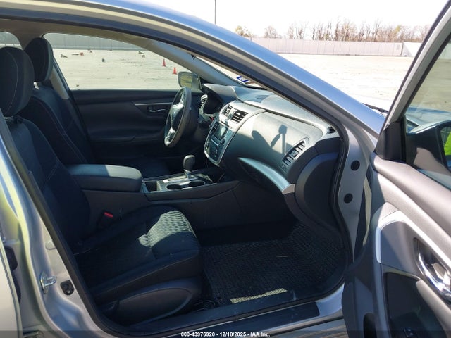 Nissan Altima 2.5 S 2018 1N4AL3AP1JC281501 Image 5