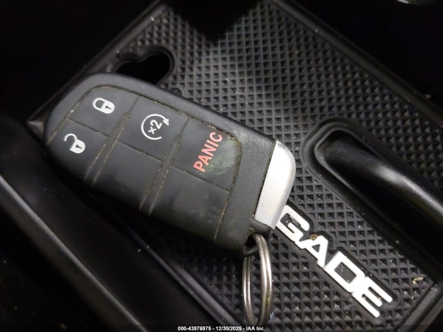 2019 JEEP RENEGADE ZACNJBB12KPK37958 Photo 10