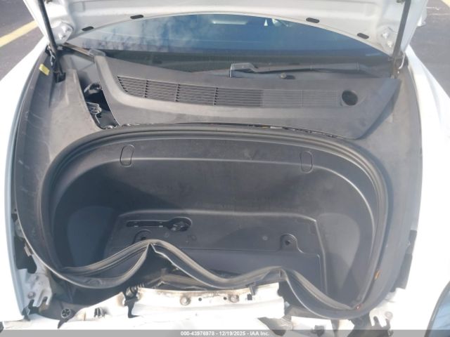 2019 TESLA MODEL 3 5YJ3E1EB5KF469233 Photo 9