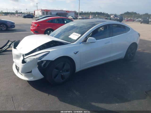 2019 TESLA MODEL 3 5YJ3E1EB5KF469233 Photo 1