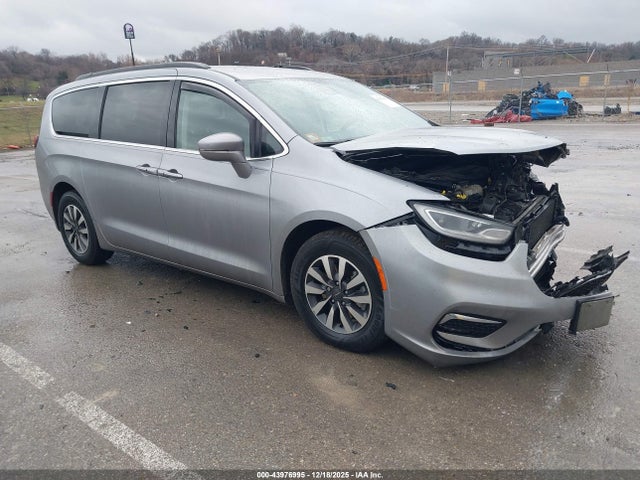 2021 CHRYSLER PACIFICA HYBRID 2C4RC1R74MR544663