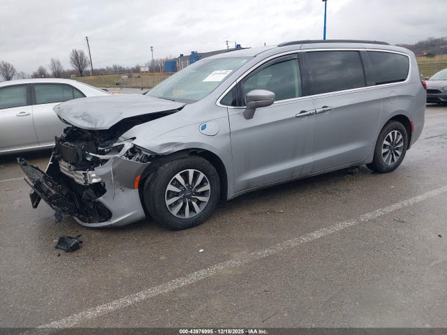 2021 CHRYSLER PACIFICA HYBRID 2C4RC1R74MR544663 Photo 1
