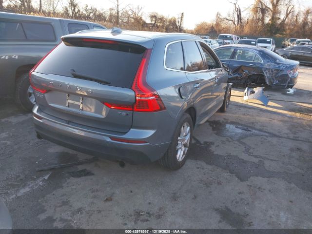 2018 VOLVO XC60 YV4102RK2J1042683 Photo 3