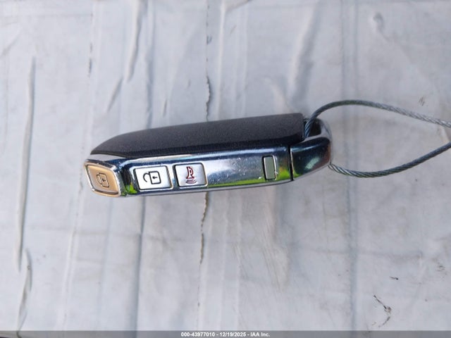 KNDJ23AU4R7226421 KIA SOUL S