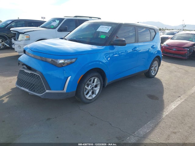 KNDJ23AU4R7226421 KIA SOUL S