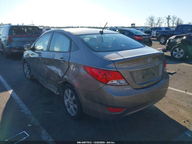 Продажа на аукционе авто 2014 Hyundai Accent Gls, vin: KMHCU4AE6EU763686, номер лота: 43977012