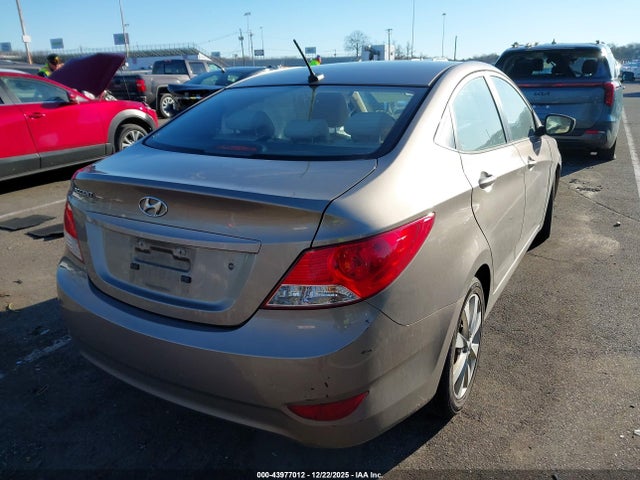Продажа на аукционе авто 2014 Hyundai Accent Gls, vin: KMHCU4AE6EU763686, номер лота: 43977012