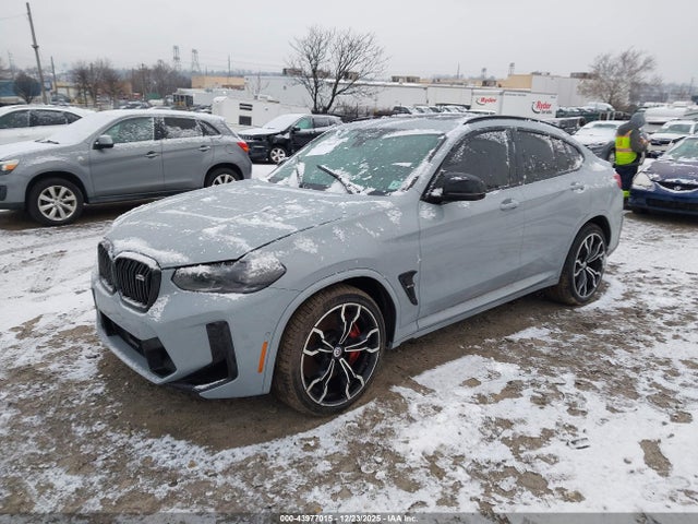 2022 BMW X4 M 5YM23EC06N9M62520 Photo 1