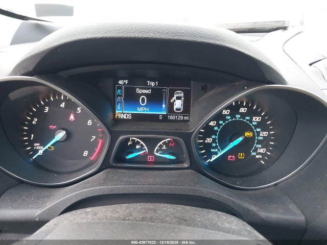 Продажа на аукционе авто 2015 Ford Escape Titanium, vin: 1FMCU0J90FUA59464, номер лота: 43977022