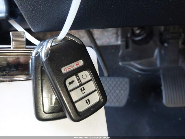 Honda Cr-v Touring 2019 5J6RW2H96KL000715 Image 11