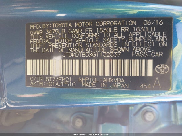 JTDKDTB3XG1132337 Toyota Prius C Two