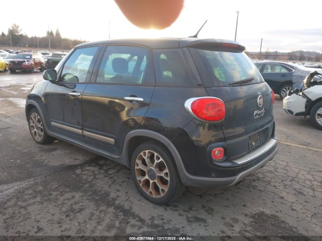 2014 FIAT 500L ZFBCFADH7EZ015067 Photo 2