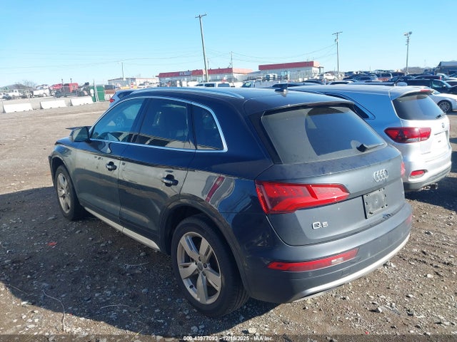 WA1BNAFY6K2056846 Audi Q5 45 Premium