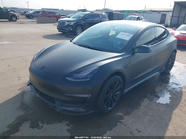 2019 TESLA MODEL 3 5YJ3E1EB5KF365924 Photo 1