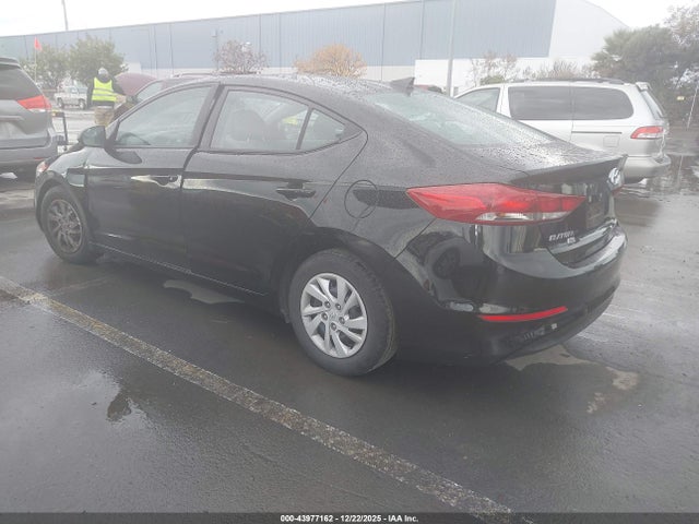 Hyundai Elantra 2017 5NPD74LF5HH193071 Image 3