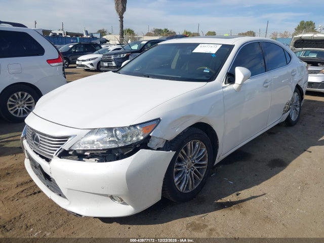 2015 LEXUS ES 350 JTHBK1GGXF2189697 Photo 1