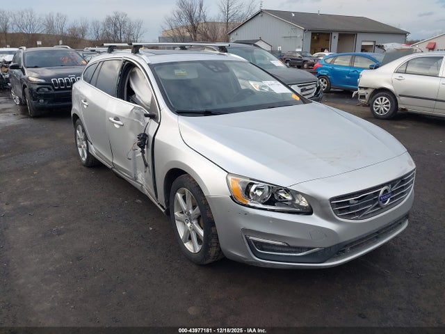 2017 VOLVO V60 YV140MSK8H1343873