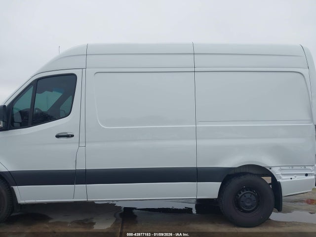 Продажа на аукционе авто 2024 Mercedes-benz Sprinter 2500 Standard Roof 4-cyl Diesel Ho, vin: W1Y4NBHY2RT165726, номер лота: 43977183