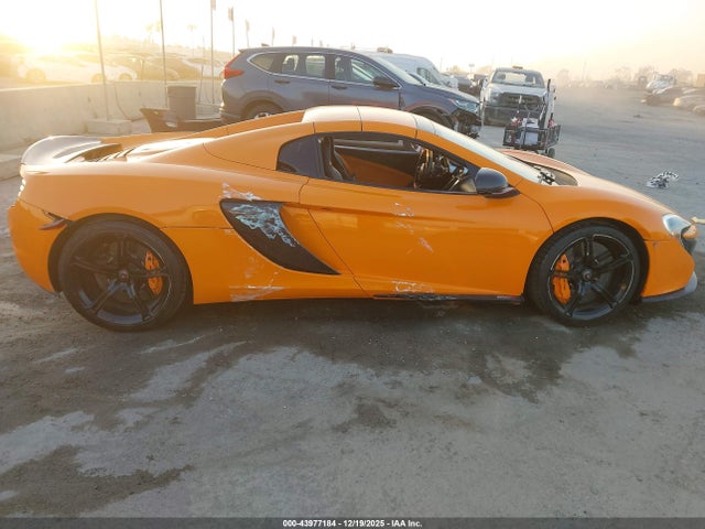 Mclaren 650S 2016 SBM11FAA5GW006189 Image 13