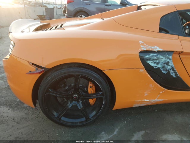 Mclaren 650S 2016 SBM11FAA5GW006189 Image 6