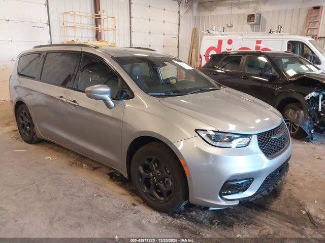2021 CHRYSLER PACIFICA HYBRID 2C4RC1L77MR587645