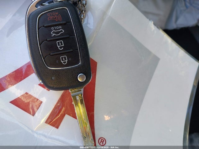 5NPE24AF2JH629953 Hyundai SONATA SE