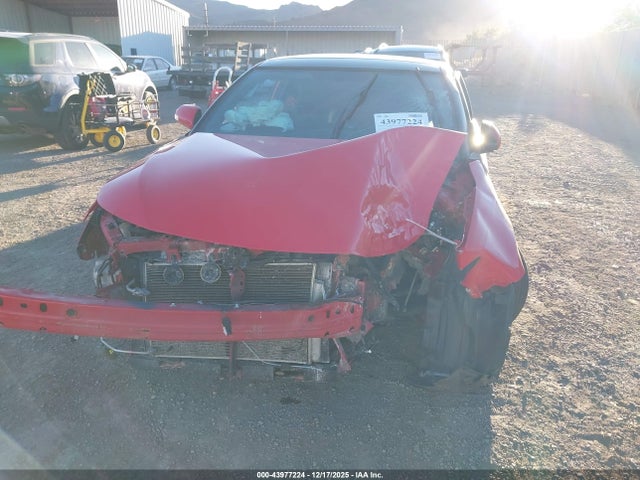 JTKJF5C75FJ002279 Scion TC