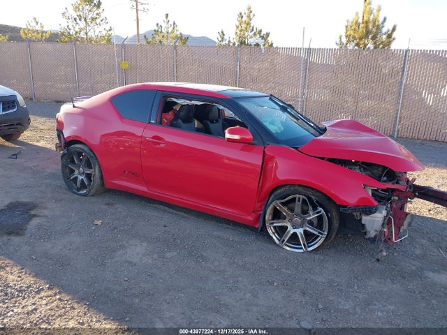 JTKJF5C75FJ002279 Scion TC
