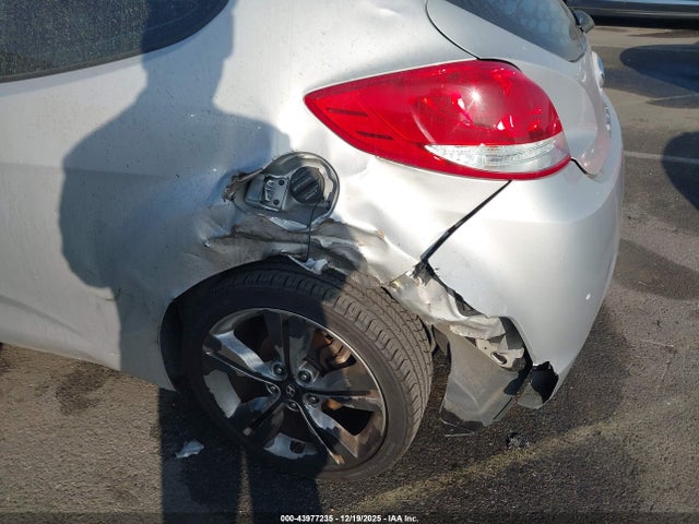 Hyundai Veloster 2016 KMHTC6AD3GU258763 Image 6