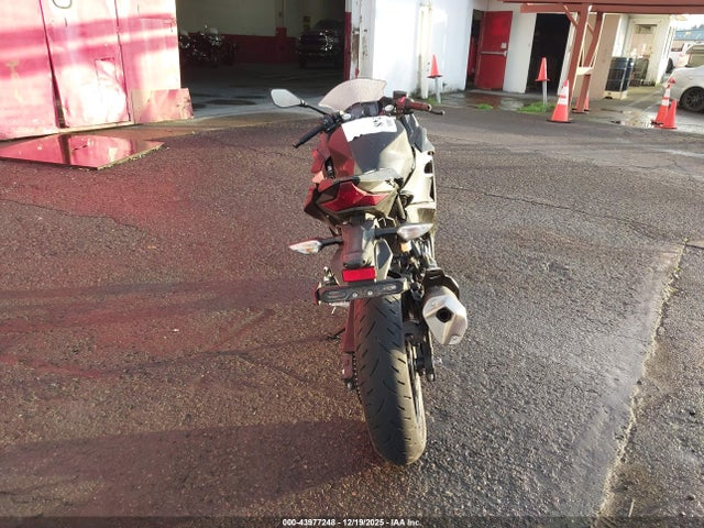 Kawasaki EX400 2019 JKAEXKH12KDA42544 Image 6