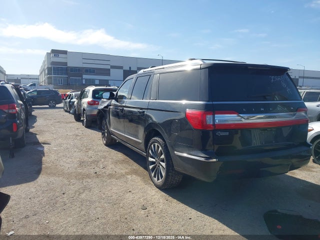 2021 LINCOLN NAVIGATOR 5LMJJ3LT7MEL17817 Photo 2