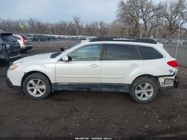 Aukcja sprzedaży 2014 Subaru Outback 2.5i Premium, vin: 4S4BRBDC1E3202300, numer aukcji: 43977291