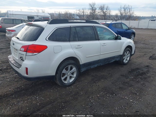 Aukcja sprzedaży 2014 Subaru Outback 2.5i Premium, vin: 4S4BRBDC1E3202300, numer aukcji: 43977291