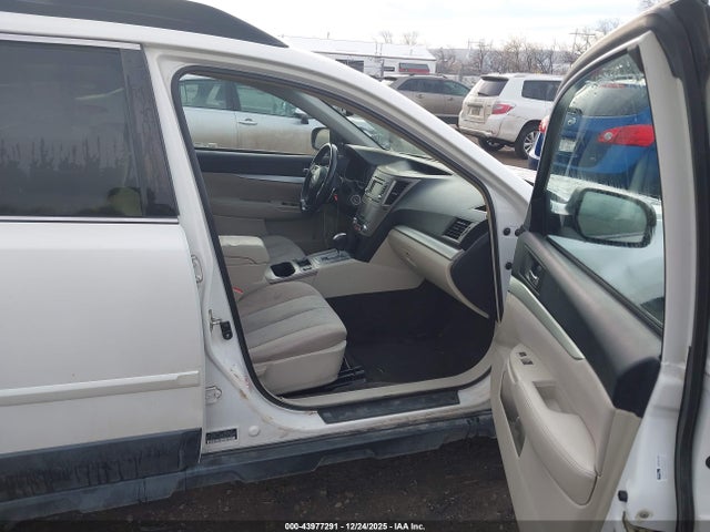 Aukcja sprzedaży 2014 Subaru Outback 2.5i Premium, vin: 4S4BRBDC1E3202300, numer aukcji: 43977291