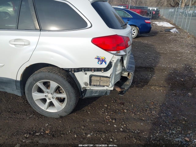 Aukcja sprzedaży 2014 Subaru Outback 2.5i Premium, vin: 4S4BRBDC1E3202300, numer aukcji: 43977291