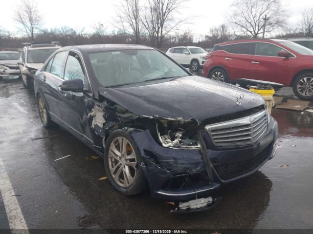 2014 MERCEDES-BENZ C 250 WDDGF4HB4ER307786
